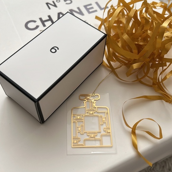 CHANEL advent calender box 6 - Picture 3 of 3